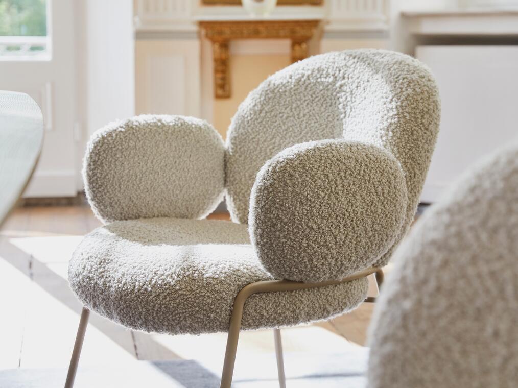 nana armchair