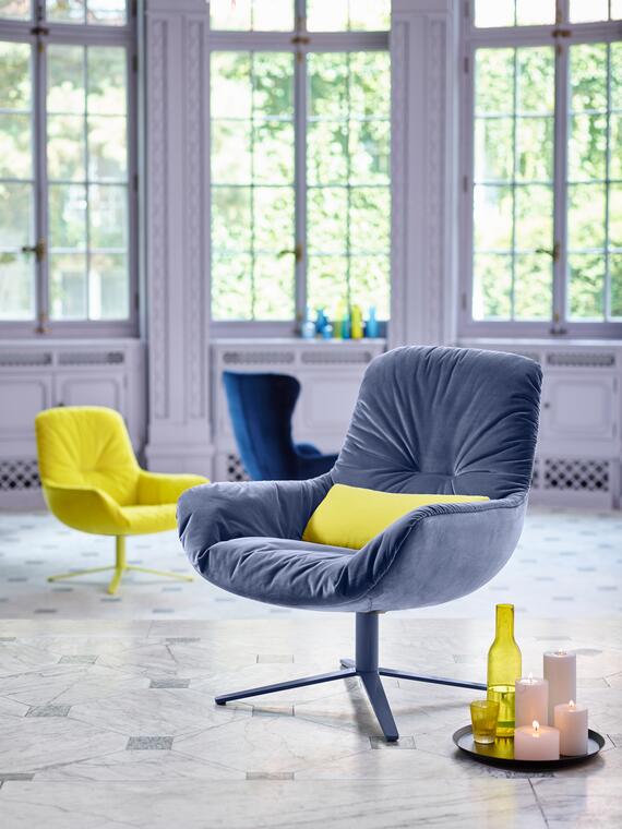 leya cocktail lounge chair